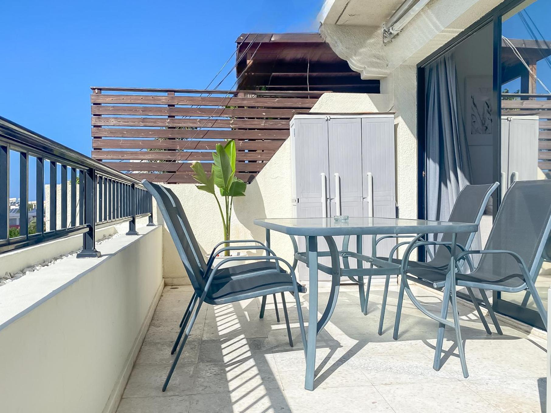 Phaedrus Living: Byzantium Modern City Flat Πάφος Εξωτερικό φωτογραφία