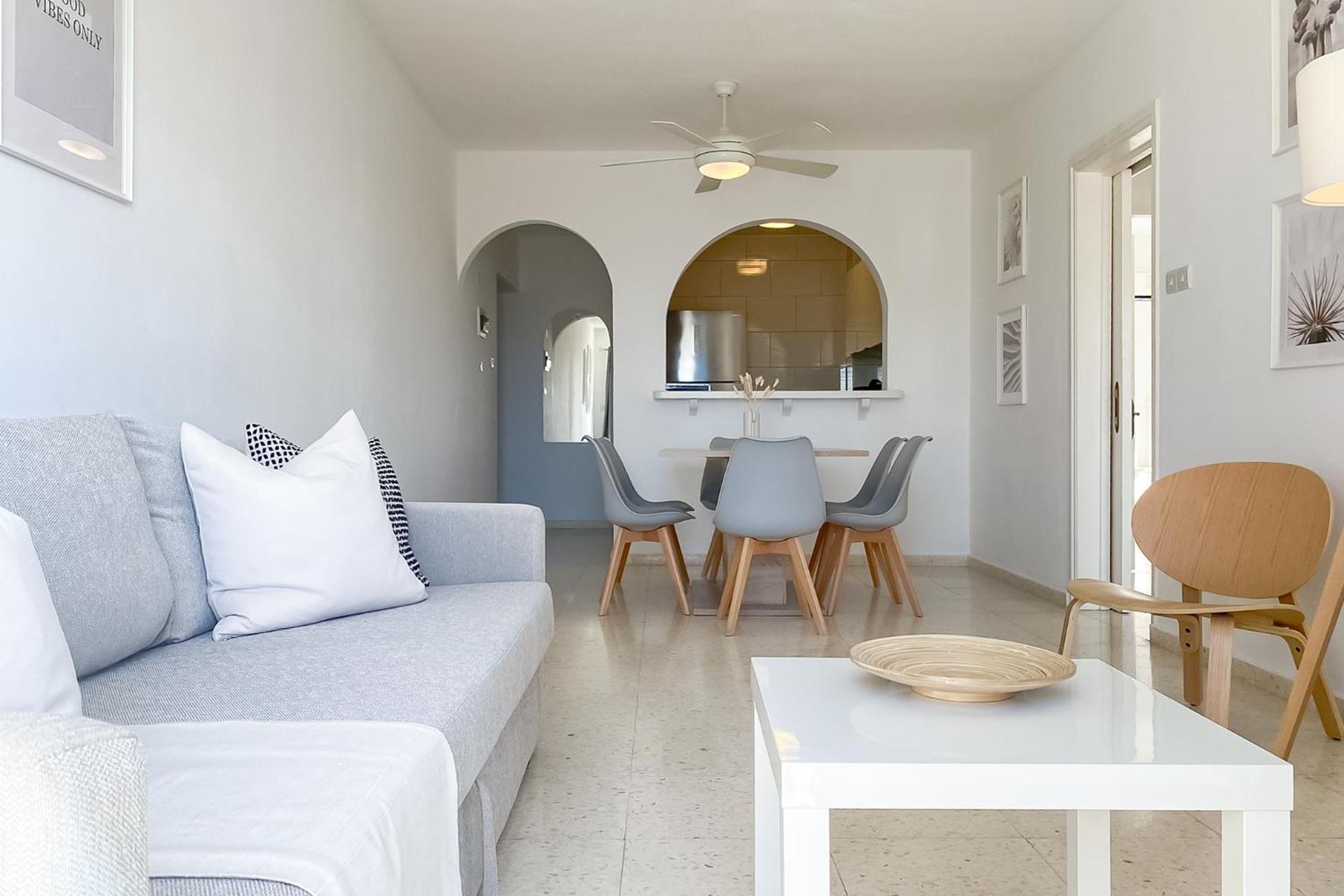 Phaedrus Living: Byzantium Modern City Flat Πάφος Εξωτερικό φωτογραφία